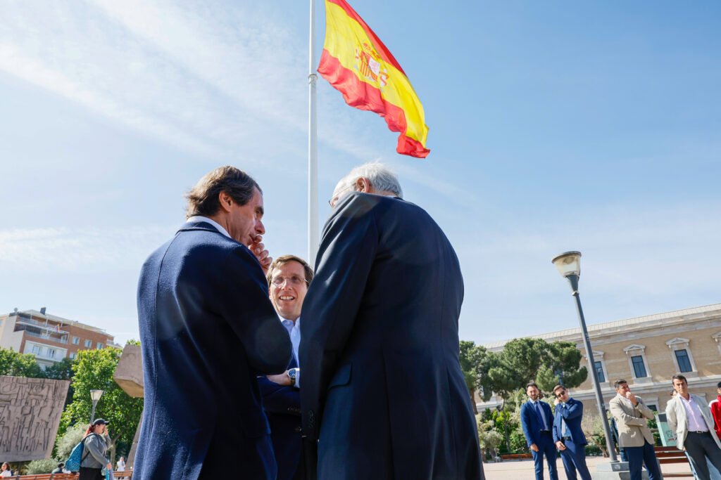 AZNAR ALMEIDA 14