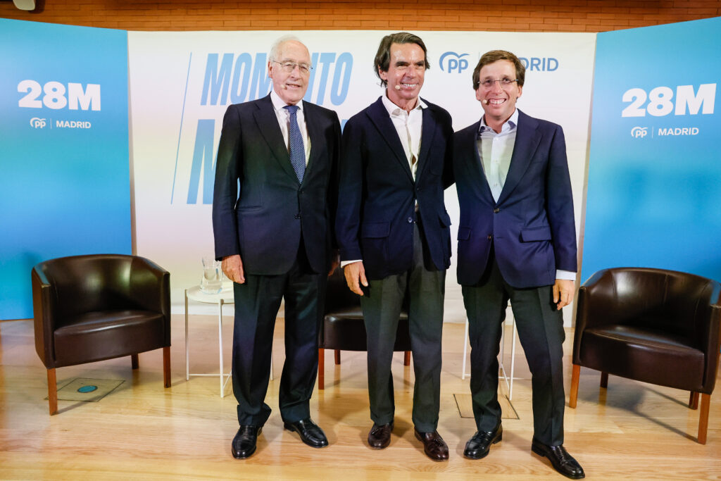 AZNAR ALMEIDA 19